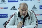 {KEPLEIRAS} {SZOVEGLEIRAS}
