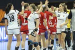 {KEPLEIRAS} {SZOVEGLEIRAS}