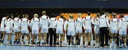 {KEPLEIRAS} {SZOVEGLEIRAS}
